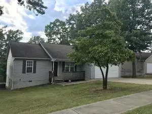1006 Lilly St, Harrison, AR 72601 photo 2