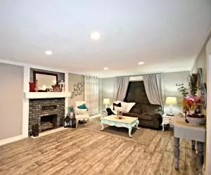76 Callahan St, Harrison, AR 72601 photo 4