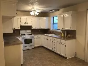 706 N Spruce St, Harrison, AR 72601 photo 4