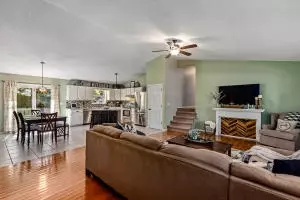 220 Valley View Ave, Harrison, AR 72601 photo 4