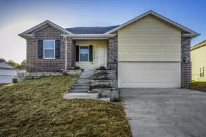 1904 Bradford, Harrison, AR 72601 photo 1