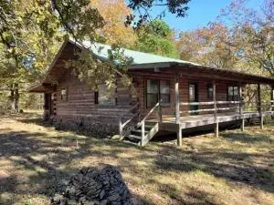 107 Thunder Ln, Marshall, AR 72650 photo 1