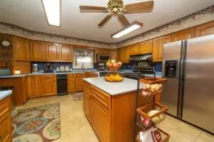 208 Pebble Beach Dr, Harrison, AR 72601 photo 10