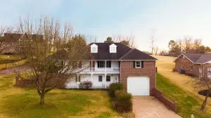 208 Pebble Beach Dr, Harrison, AR 72601 photo 1