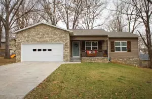 305 Wynnewood Dr, Harrison, AR 72601 photo 1