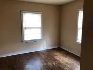 302 W Newman, Harrison, AR 72601 photo 3