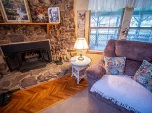 8196 Cedar Ln, Harrison, AR 72601 photo 4