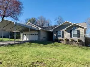 3705 Shields Dr, Harrison, AR 72601 photo 1