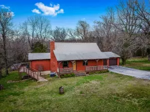 1943 Bolin Hill Rd, Harrison, AR 72601 photo 1