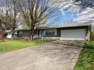 211 Chickadee St, Harrison, AR 72601 photo 4