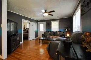 81 Old School St, Yellville, AR 72687 photo 2