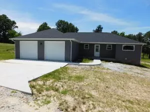 3306 S Kayla Ln, Harrison, AR 72601 photo 1