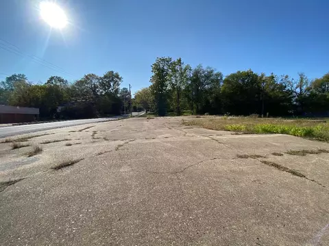 316 S Pine St, Harrison, AR 72601