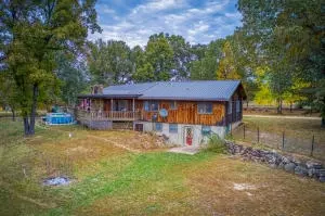 8409 E Old Ritchie Rd, Lead Hill, AR 72644 photo 22