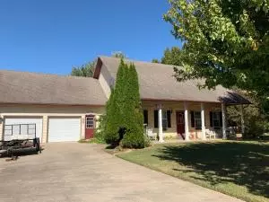 107 Bogy Ave, Harrison, AR 72601 photo 1