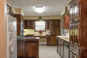 106 W Watts St, Harrison, AR 72601 photo 7