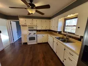 711 Beverly Dr, Harrison, AR 72601 photo 9