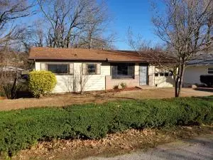 711 Beverly Dr, Harrison, AR 72601 photo 2