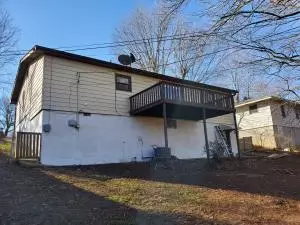 711 Beverly Dr, Harrison, AR 72601 photo 3