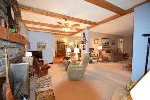 210 Wren St, Harrison, AR 72601 photo 4