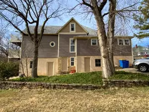 321 N Willow, Harrison, AR 72601 photo 4