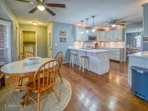 223 Hogan Dr, Harrison, AR 72601 photo 6