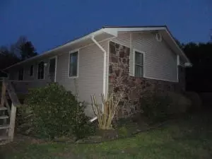 211 Uphill Ln, Marshall, AR 72650 photo 8