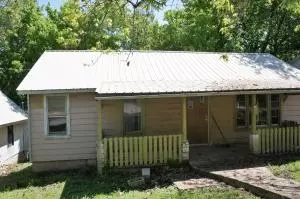 1103 N Spring St, Harrison, AR 72601 photo 1