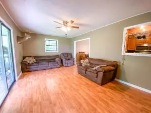 102 E Jay Ave, Harrison, AR 72601 photo 7