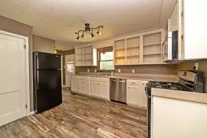 415 W Bower, Harrison, AR 72601 photo 7