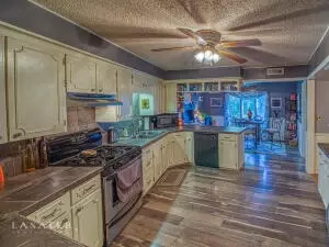 314 N Ozark St, Harrison, AR 72601 photo 7