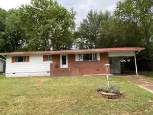 1007 Kay St, Harrison, AR 72601 photo 1