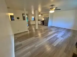 606 E Main St, Flippin, AR 72634 photo 4