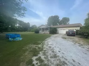 285 W Main St, Harrison, AR 72601 photo 2