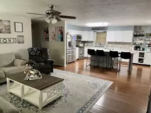 285 W Main St, Harrison, AR 72601 photo 6