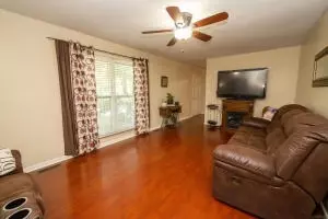 19 Hawthorne Dr, Harrison, AR 72601 photo 3