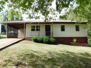 2016 Cedar Ridge Rd, Harrison, AR 72601 photo 1
