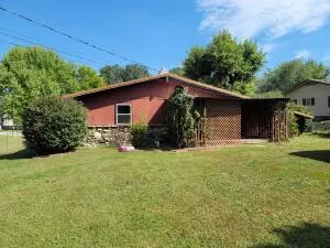 104 Cardinal St, Harrison, AR 72601 photo 2