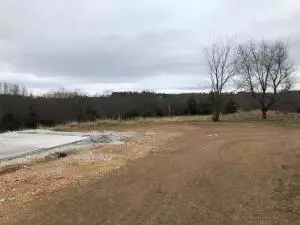 4562 W Crain Ct, Harrison, AR 72601 photo 3