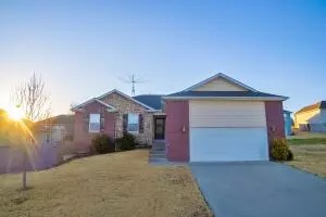 1920 Wellington Rd, Harrison, AR 72601 photo 1