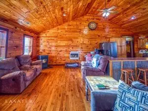 10534 Massengale Ln, Harrison, AR 72601 photo 4