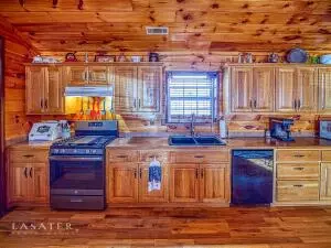 10534 Massengale Ln, Harrison, AR 72601 photo 8