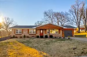 1024 Kay St, Harrison, AR 72601 photo 1