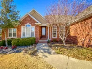 2034 Daly Dr, Harrison, AR 72601 photo 2