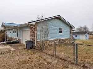 210 E Main St, Bergman, AR 72615 photo 16