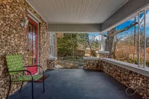 708 W Central Ave, Harrison, AR 72601 photo 3