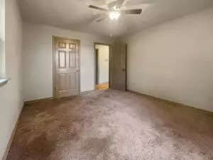 504 N Biddle St, Harrison, AR 72601 photo 11