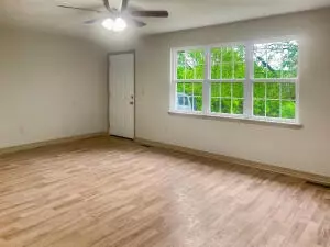 504 N Biddle St, Harrison, AR 72601 photo 7