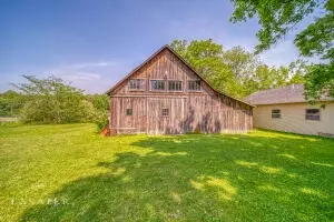 611 S Pine St, Harrison, AR 72601 photo 33