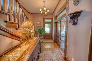 611 S Pine St, Harrison, AR 72601 photo 5